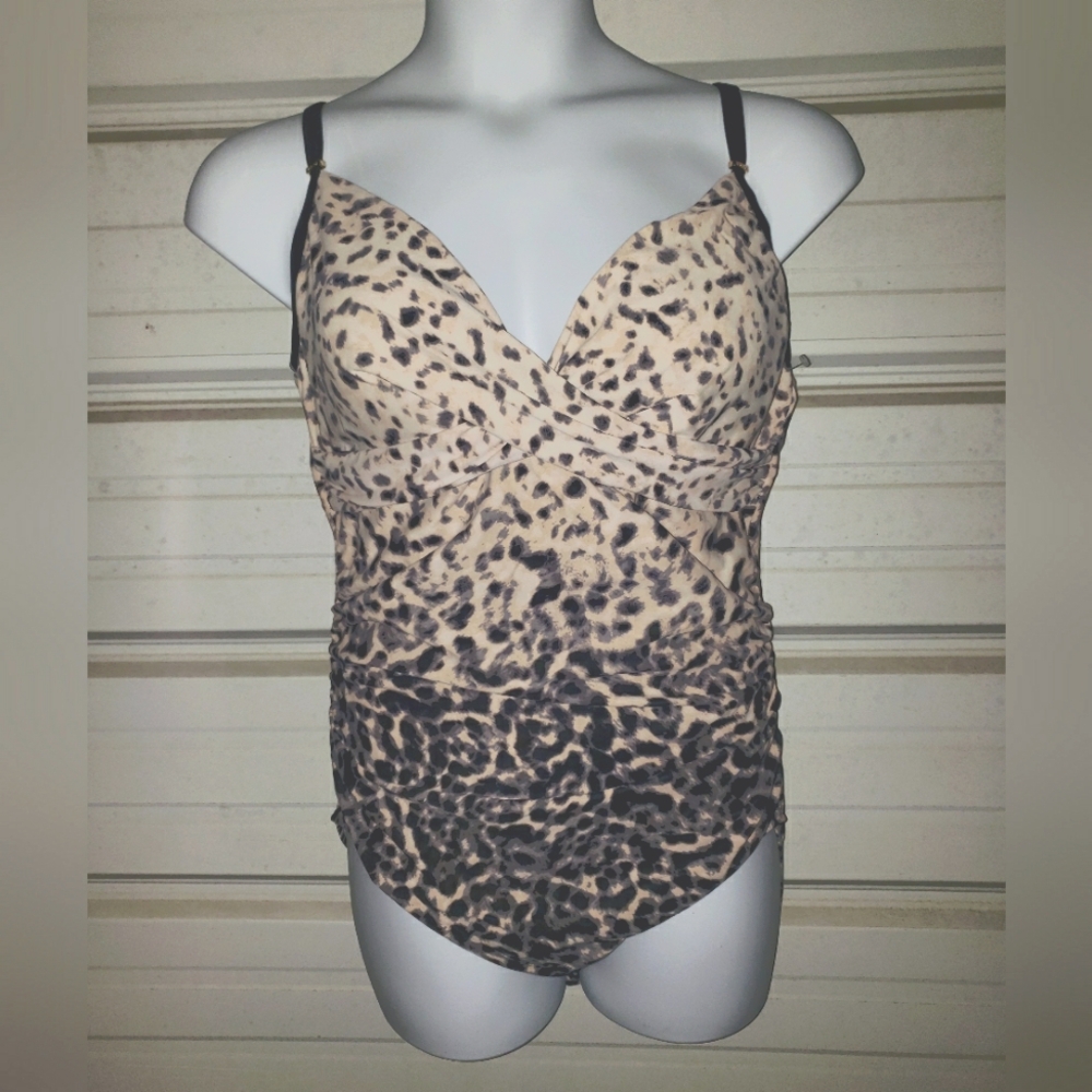 Plus Size 18 2x Calvin Klein Ombre Jaguar Animal Print One Piece Swimsuit